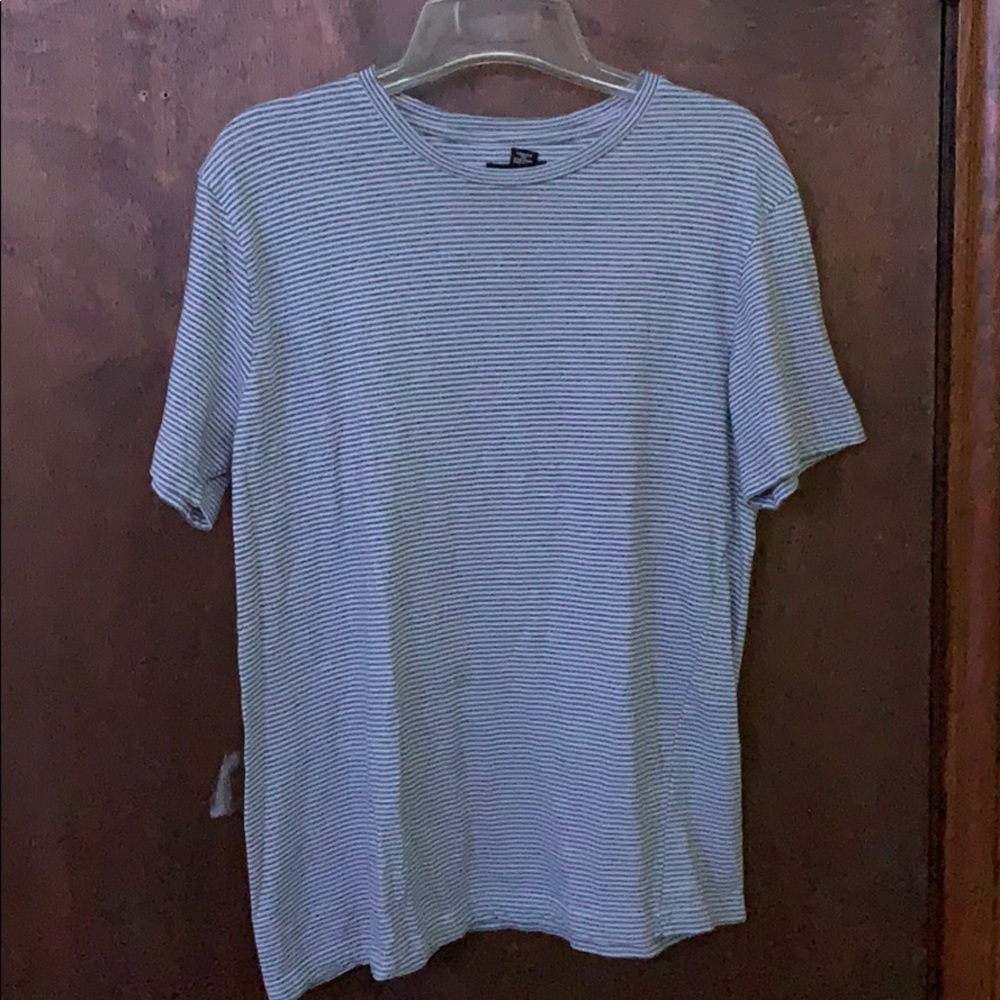 Forever 21 shirt